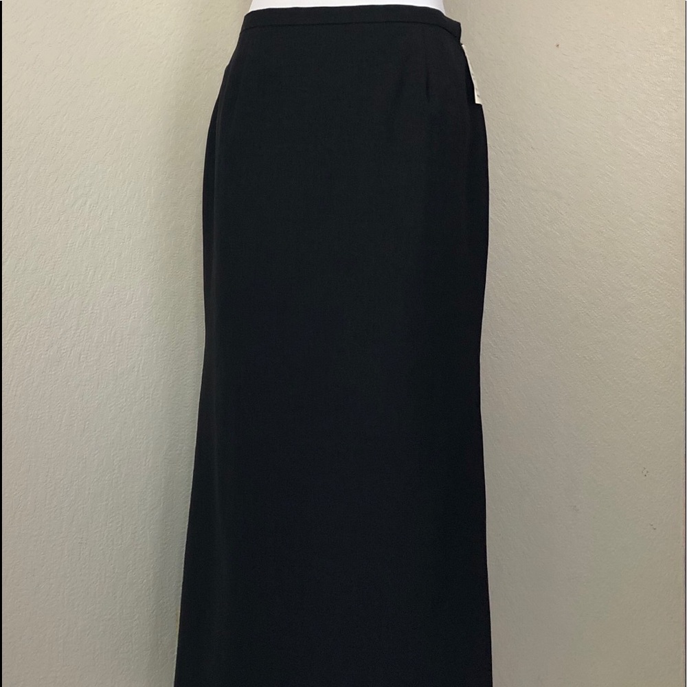 NWT Retail $270. Long Wool Skirt Back Pleat 4 S